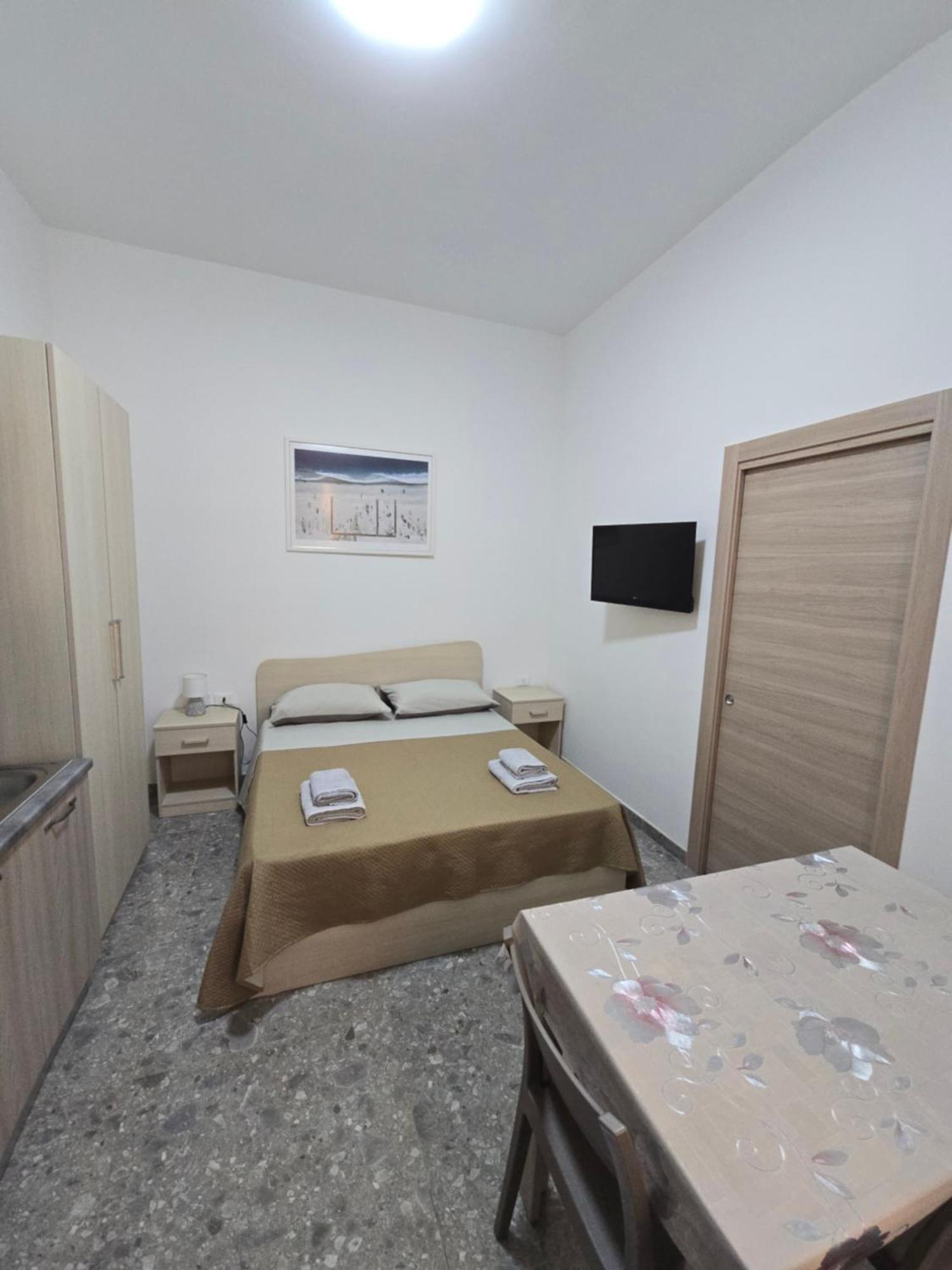 Da Massimo 1 Bed & Breakfast Marina di Schiavonea Eksteriør bilde